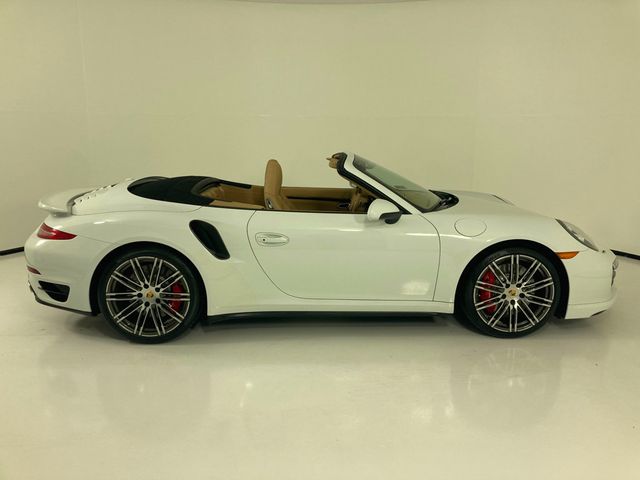 2015 Porsche 911 2dr Cabriolet Turbo - 22973543 - 19