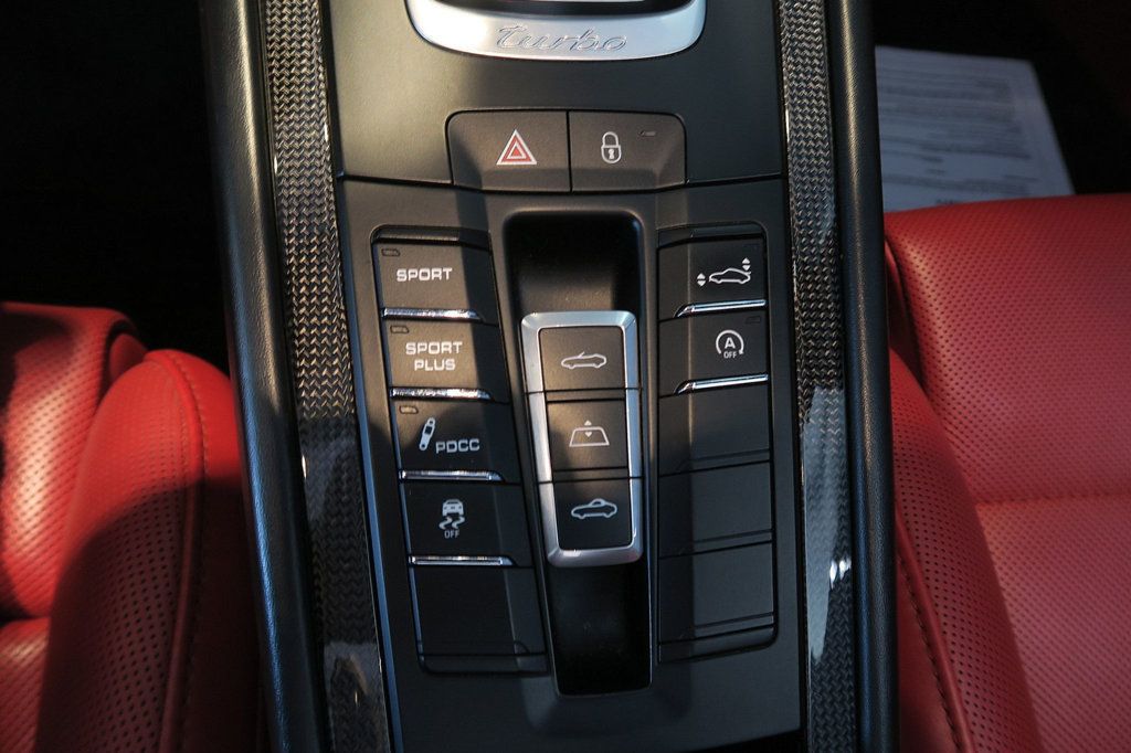 2015 Porsche 911 2dr Cabriolet Turbo S - 22962103 - 21