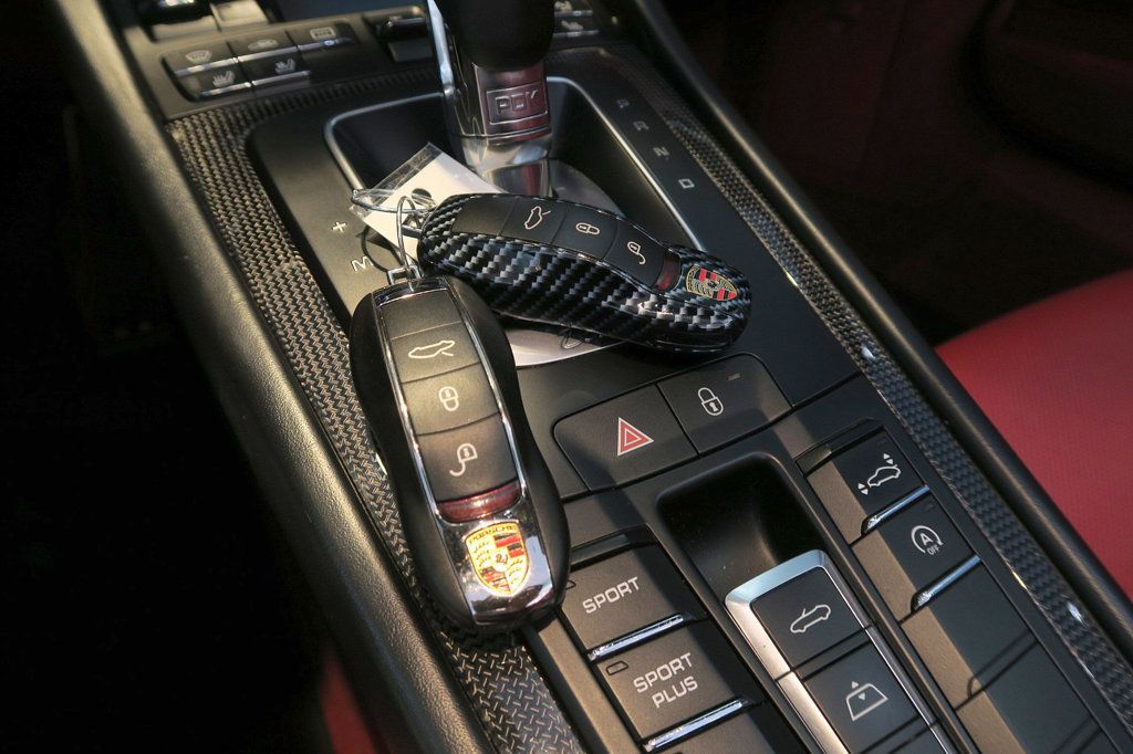 2015 Porsche 911 2dr Cabriolet Turbo S - 22962103 - 22