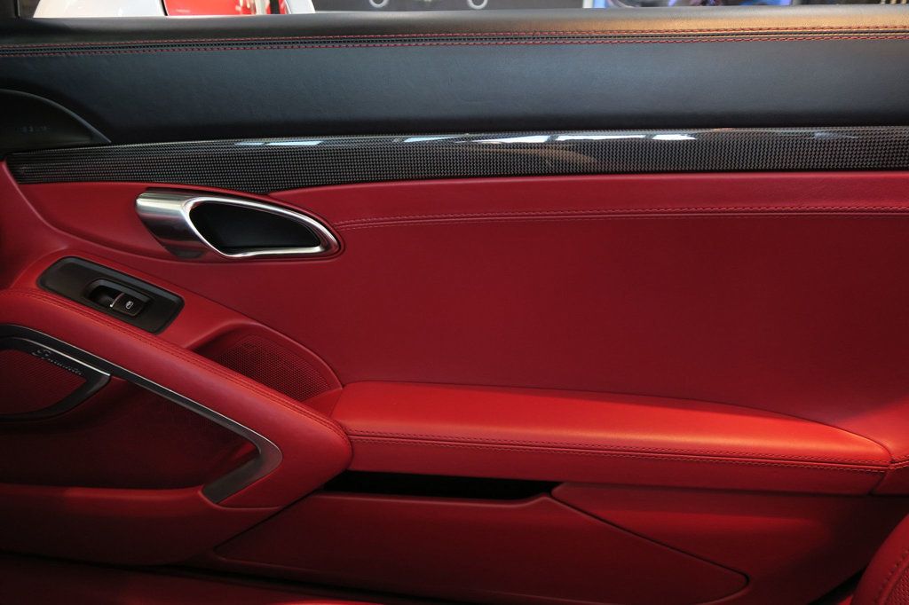 2015 Porsche 911 2dr Cabriolet Turbo S - 22962103 - 27