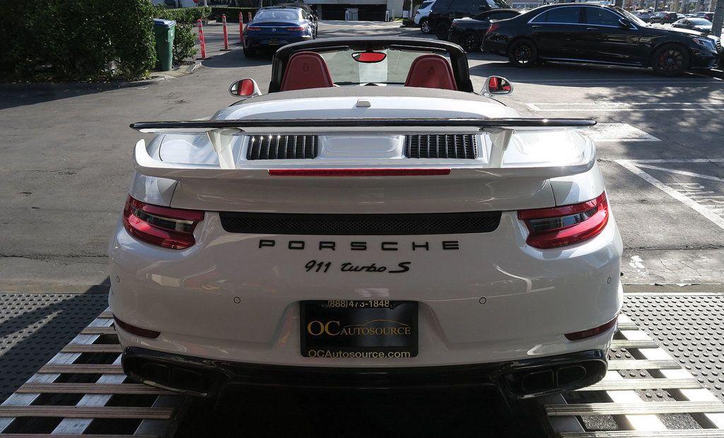 2015 Porsche 911 2dr Cabriolet Turbo S - 22962103 - 47