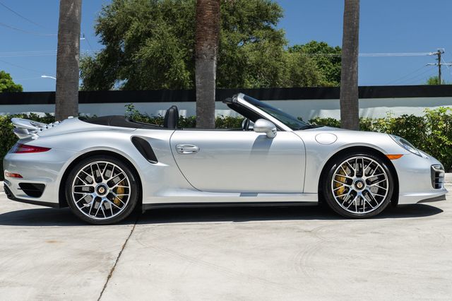 2015 Porsche 911 2dr Cabriolet Turbo S - 22902476 - 9