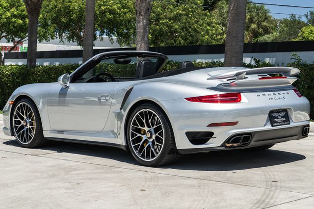 2015 Porsche 911 2dr Cabriolet Turbo S - 22902476 - 4