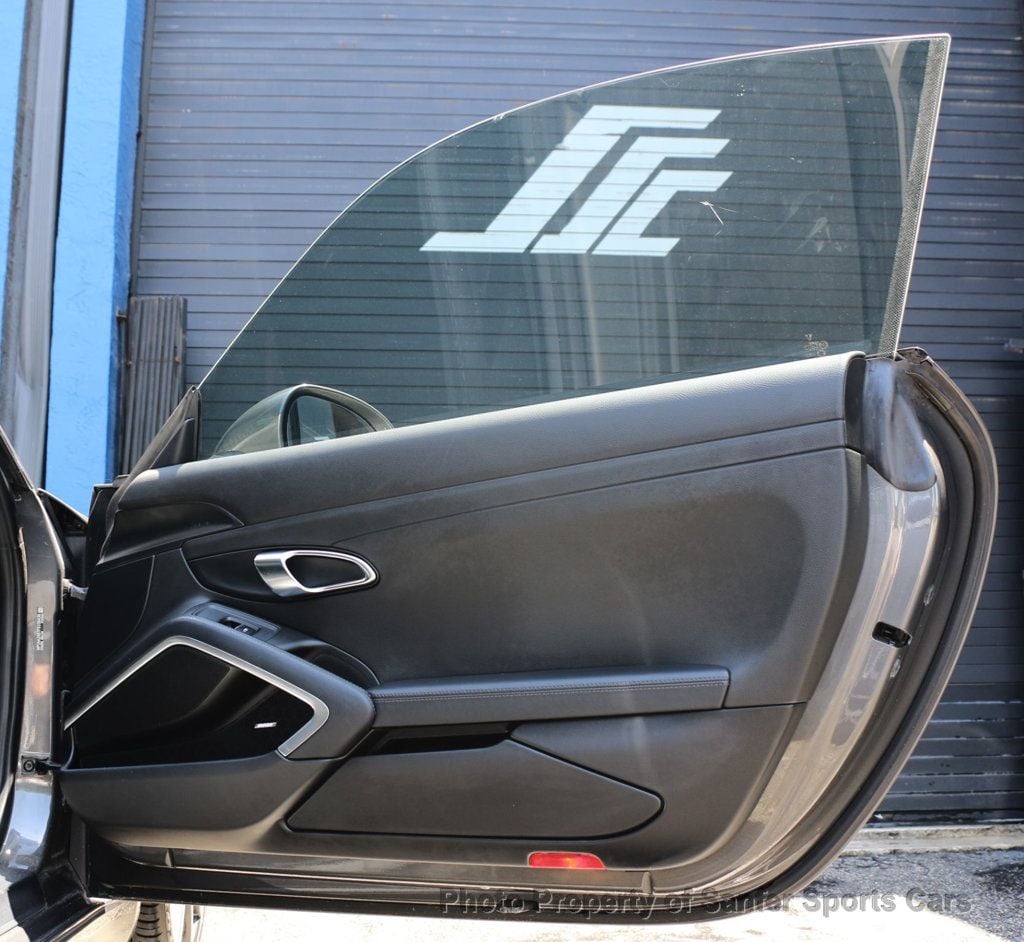 2015 Porsche 911 2dr Carrera - 22848111 - 17