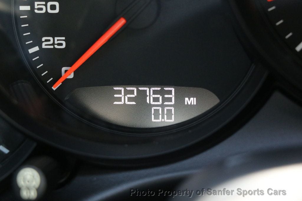 2015 Porsche 911 2dr Carrera - 22848111 - 35