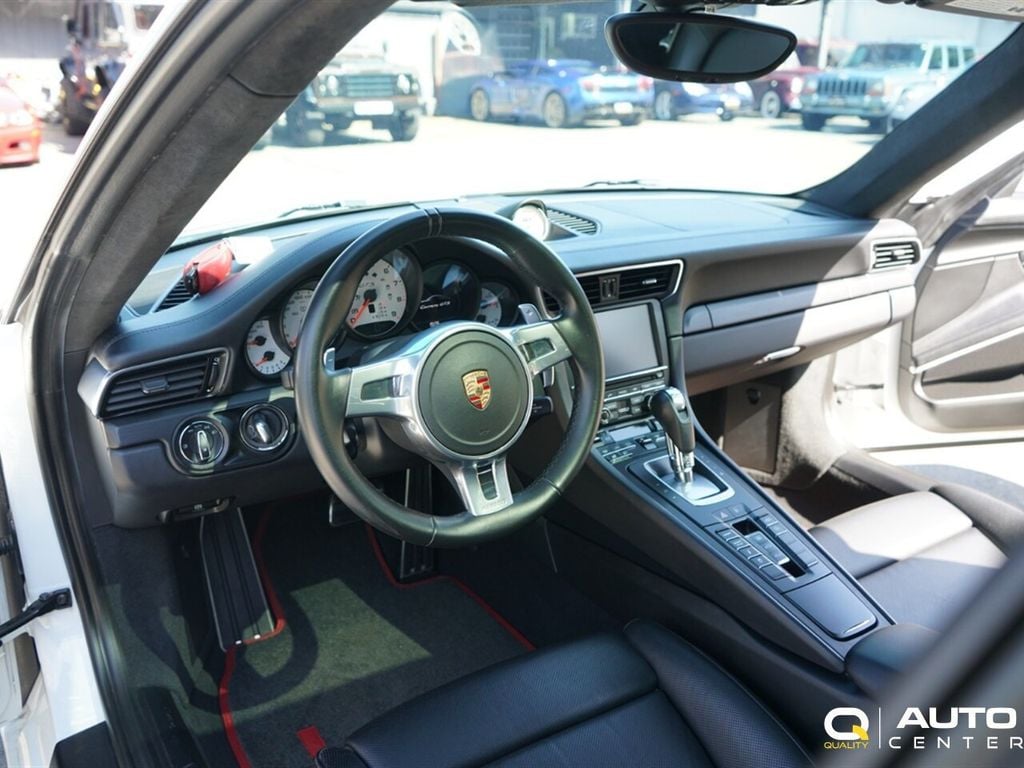2015 Porsche 911 2dr Coupe Carrera GTS - 22917674 - 32