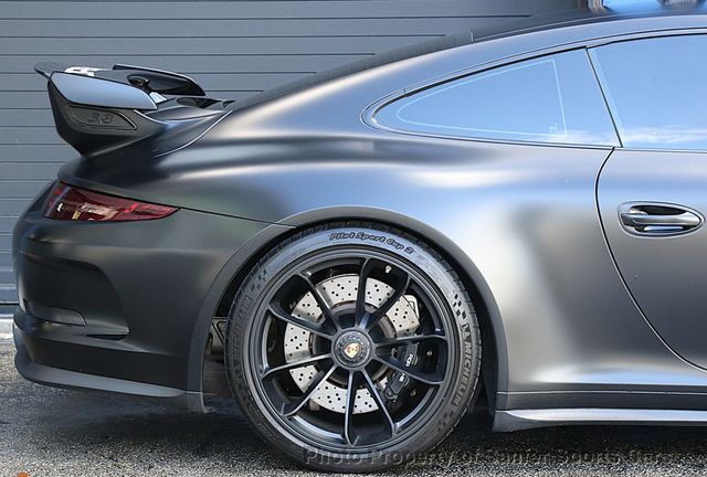 2015 Porsche 911 2dr Coupe GT3 - 22996276 - 19