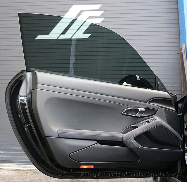 2015 Porsche 911 2dr Coupe GT3 - 22996276 - 21