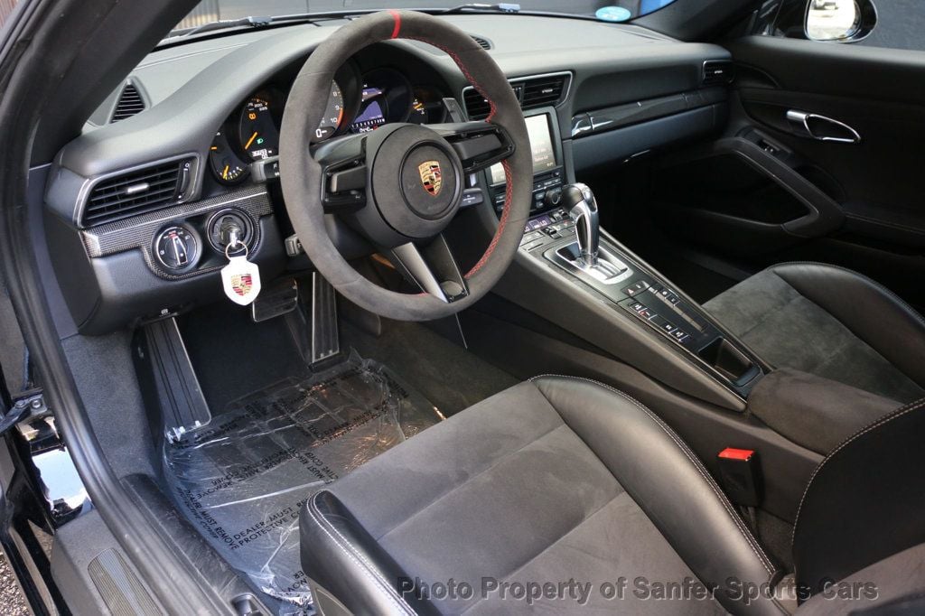 2015 Porsche 911 2dr Coupe GT3 - 22996276 - 23