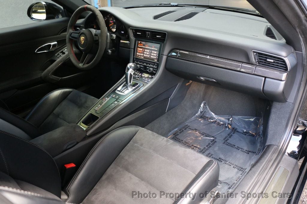 2015 Porsche 911 2dr Coupe GT3 - 22996276 - 24