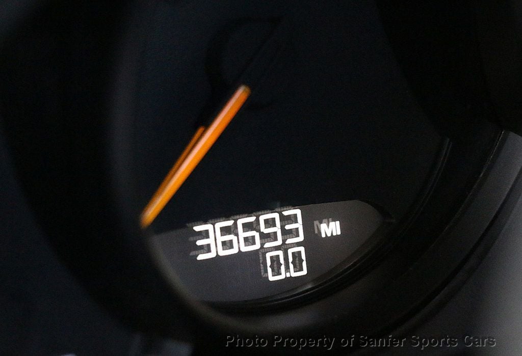 2015 Porsche 911 2dr Coupe GT3 - 22996276 - 38