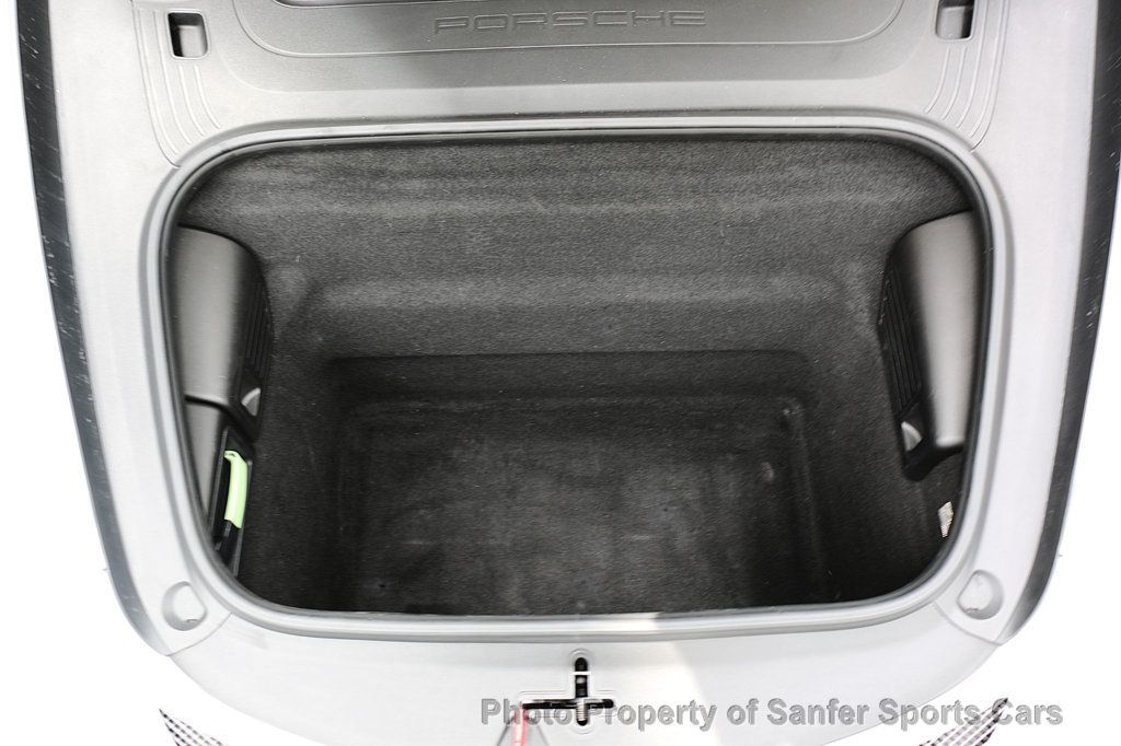 2015 Porsche 911 2dr Coupe GT3 - 23020215 - 11