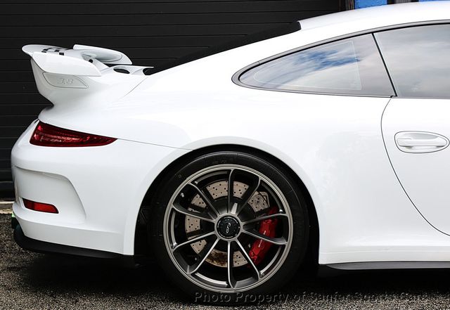 2015 Porsche 911 2dr Coupe GT3 - 23020215 - 14