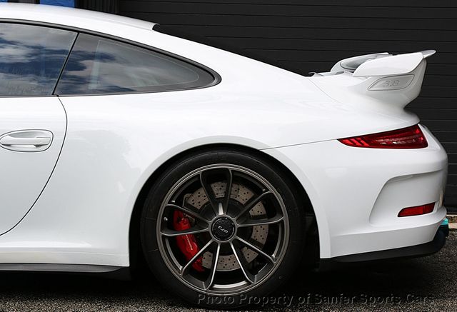 2015 Porsche 911 2dr Coupe GT3 - 23020215 - 15