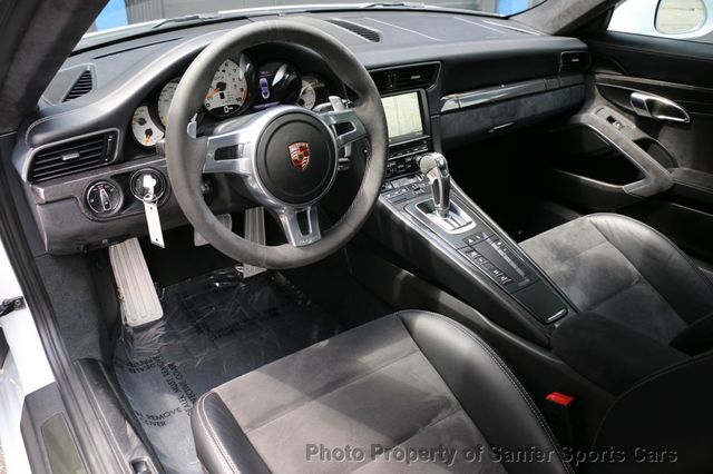 2015 Porsche 911 2dr Coupe GT3 - 23020215 - 20