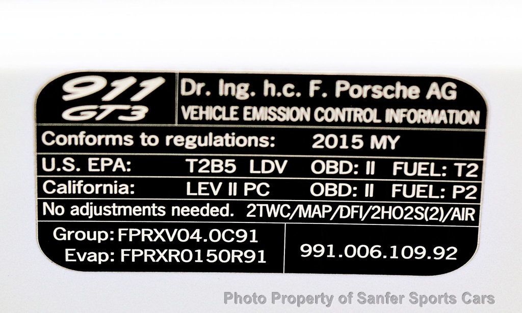 2015 Porsche 911 2dr Coupe GT3 - 23020215 - 40