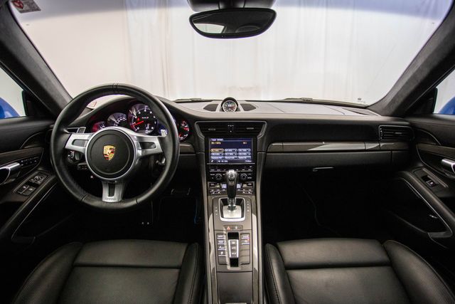 2015 Porsche 911 2dr Coupe Turbo S - 22532260 - 11