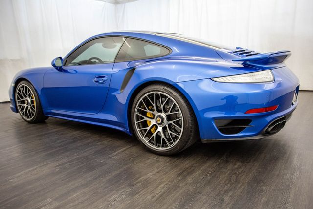 2015 Porsche 911 2dr Coupe Turbo S - 22532260 - 26