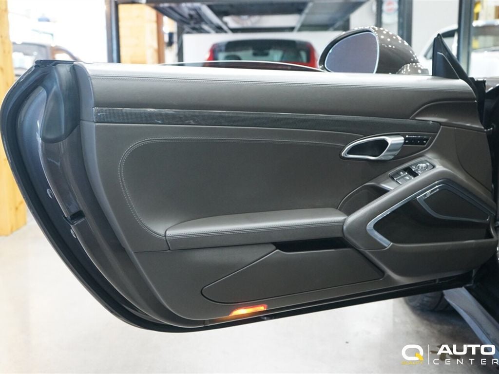 2015 Porsche 911 2dr Targa 4S - 22884850 - 10