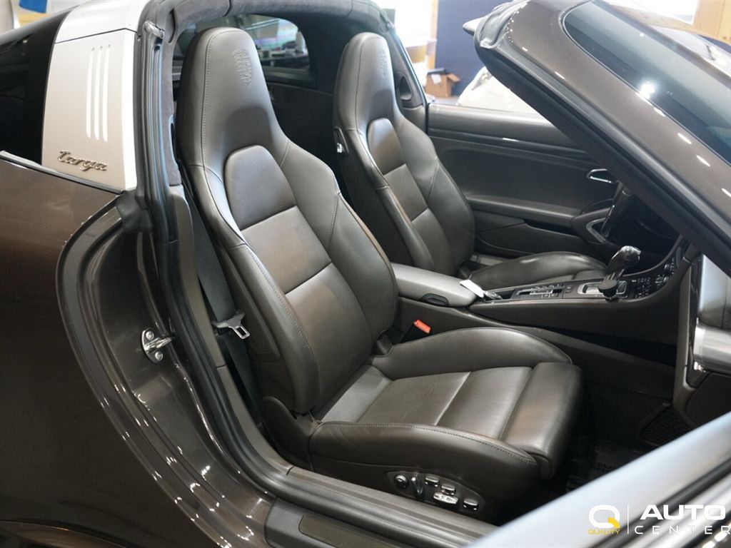 2015 Porsche 911 2dr Targa 4S - 22884850 - 18