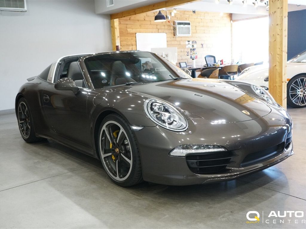 2015 Porsche 911 Targa 4S Coupe photo 3