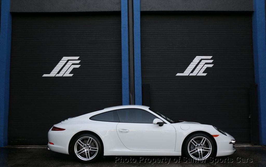 2015 Porsche 911 7 Speed Manual  - 22683561 - 0