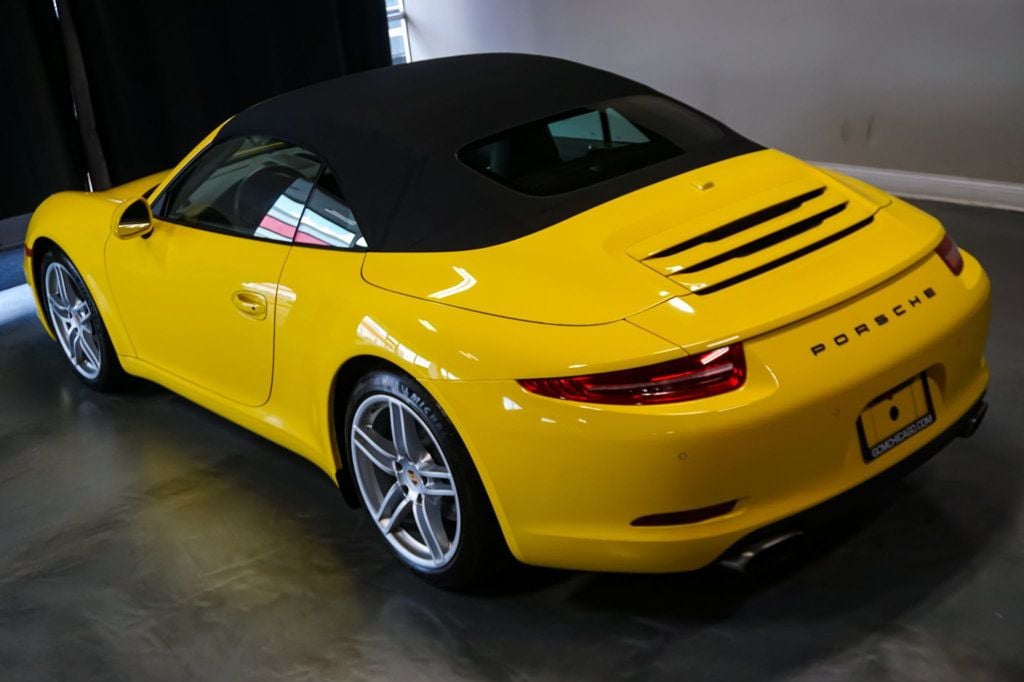 2015 Porsche 911 *7-Speed Manual* *Premium Package +* *PDLS* *Racing Yellow* - 22881440 - 31