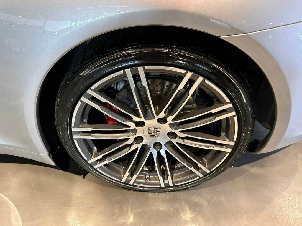 2015 Porsche 911 CarreraS/AerokitCupPkg/SportChronoPkg/PremiumPkgPlus/Htd&CldSts - 23033213 - 9