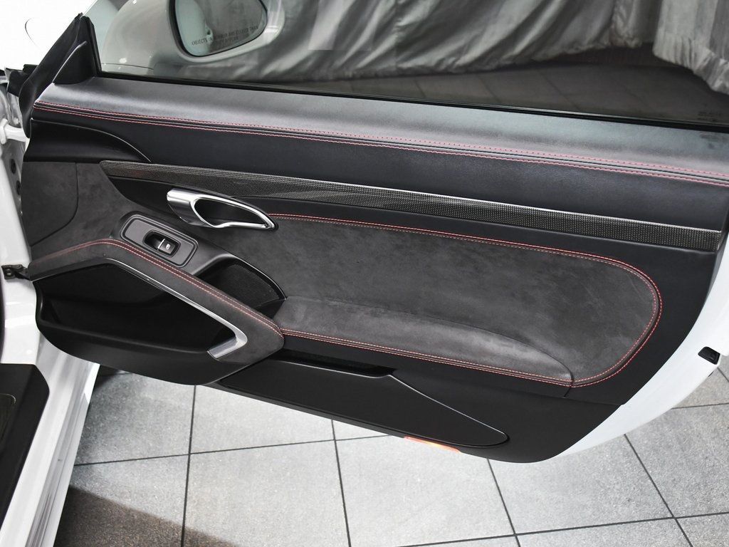 2015 Porsche 911 GT3 Coupe photo 7