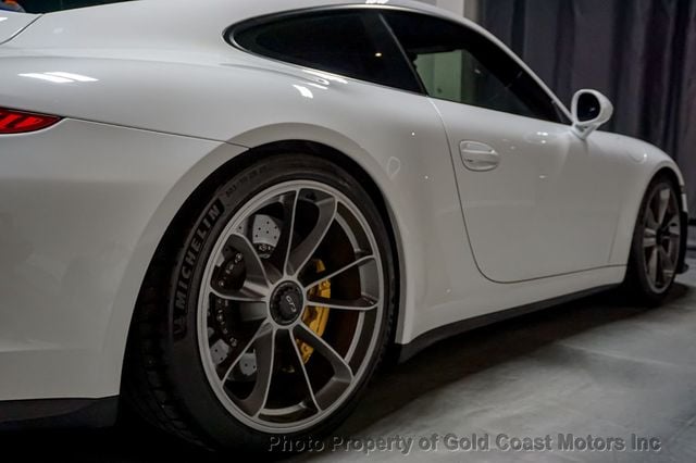 2015 Porsche 911 *PCCB* *Front Axle Lift* *Sport Chrono Pkg* *$162k+ MSRP* - 22767604 - 91