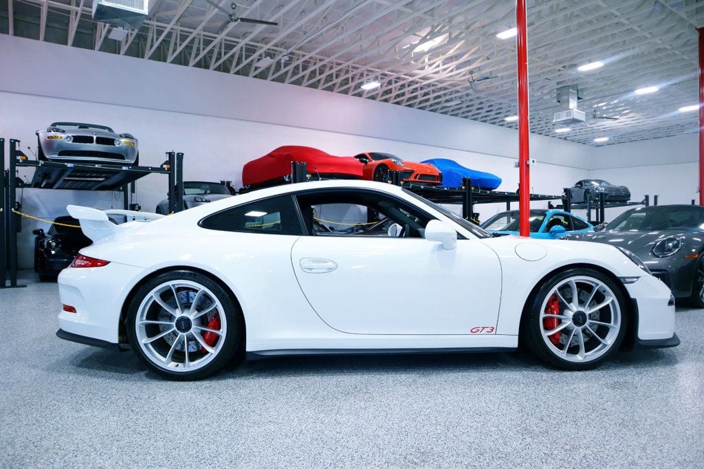 2015 Porsche 911 GT3 * ONLY 4K MILES...FULL GT3 OPTIONS!! - 22776180 - 8