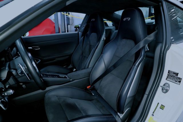 2015 Porsche 911 GT3 * ONLY 7,996 MILES...Adaptive Sprt Seats, Front Axle Lift - 22094403 - 21