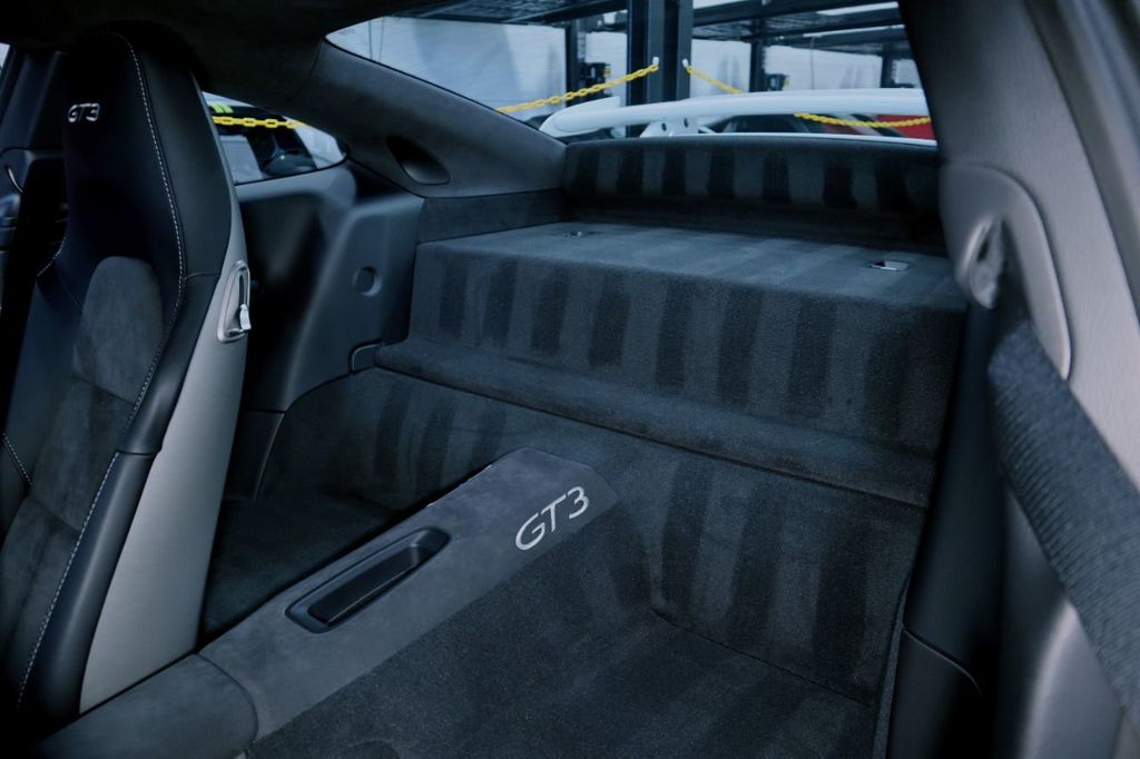2015 Porsche 911 GT3 * ONLY 7,996 MILES...Adaptive Sprt Seats, Front Axle Lift - 22094403 - 22