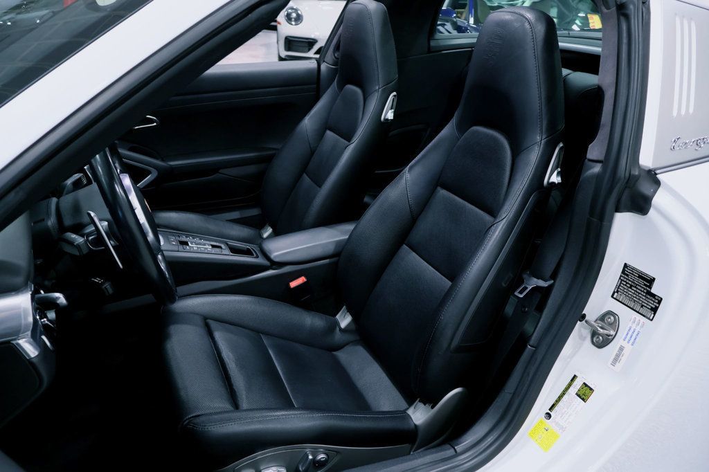 2015 Porsche 911 TARGA 4S CARRERA WHITE...26,490 Miles...As New!  - 22942750 - 24