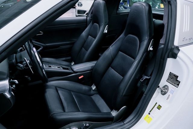 2015 Porsche 911 TARGA 4S CARRERA WHITE...26,490 Miles...As New!  - 22942750 - 24