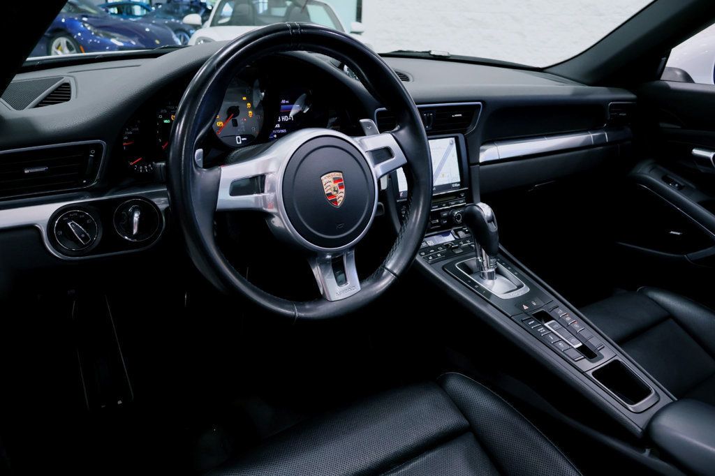 2015 Porsche 911 TARGA 4S CARRERA WHITE...26,490 Miles...As New!  - 22942750 - 25