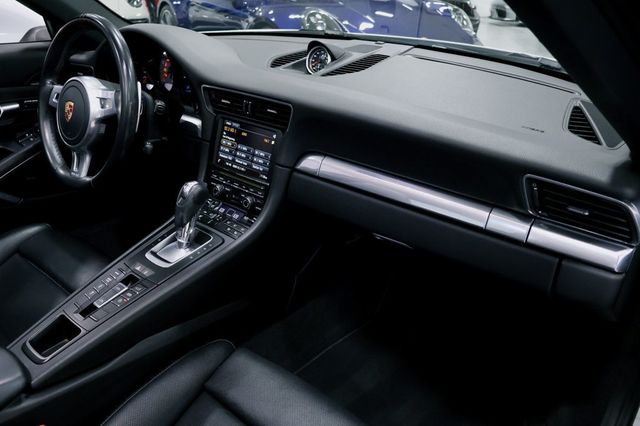 2015 Porsche 911 TARGA 4S CARRERA WHITE...26,490 Miles...As New!  - 22942750 - 27