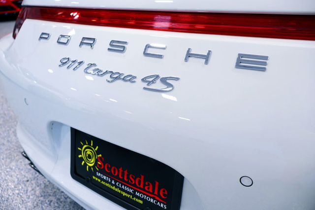 2015 Porsche 911 TARGA 4S WHITE...29,396 Miles...Exceptional  - 22941671 - 13