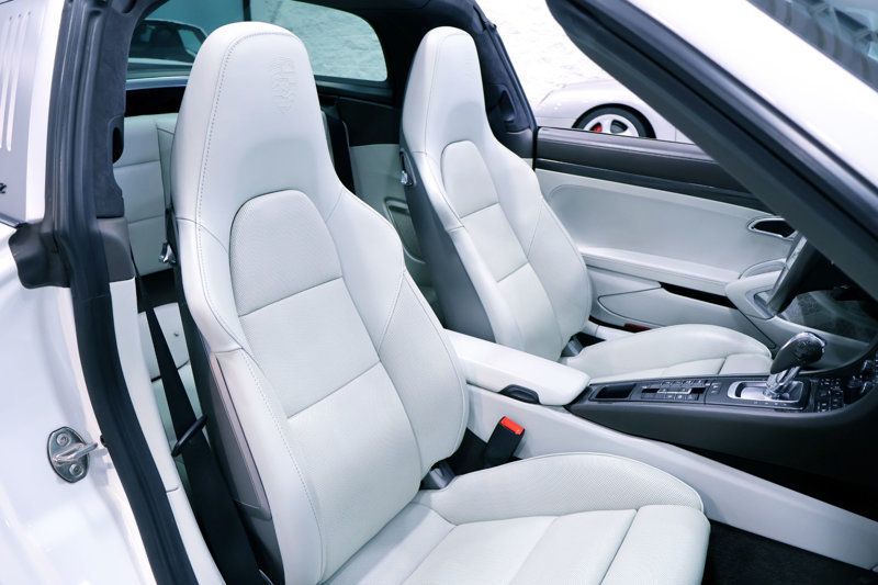 2015 Porsche 911 TARGA 4S WHITE...SORRY SOLD!! - 22941671 - 19