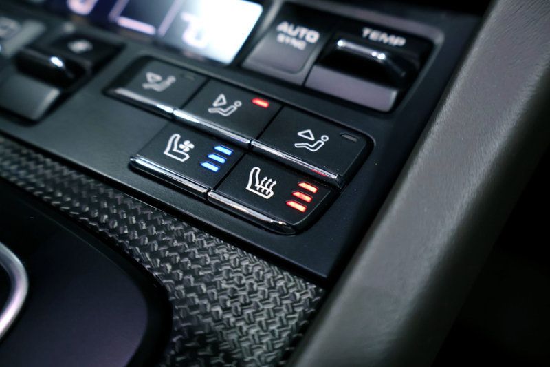 2015 Porsche 911 TARGA 4S WHITE...SORRY SOLD!! - 22941671 - 30