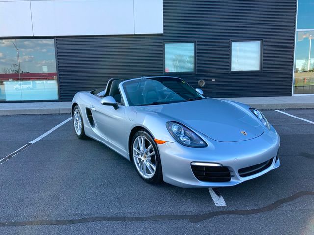 2015 Porsche Boxster 2dr Roadster - 22943758 - 24
