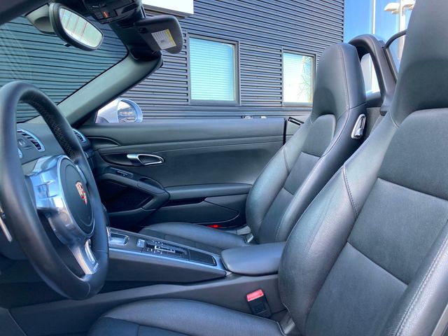 2015 Porsche Boxster 2dr Roadster - 22943758 - 4