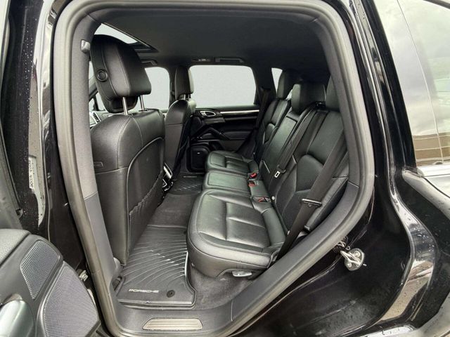 2015 Porsche Cayenne AWD 4dr S - 22989118 - 19