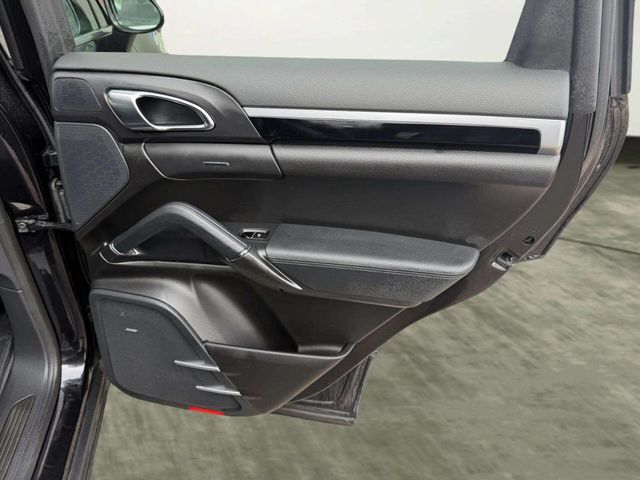 2015 Porsche Cayenne AWD 4dr S - 22989118 - 24