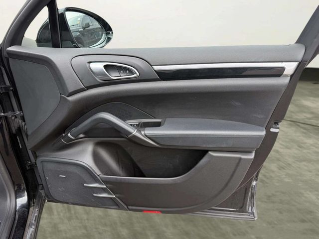 2015 Porsche Cayenne AWD 4dr S - 22989118 - 30