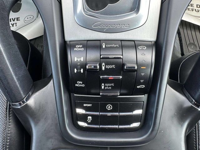 2015 Porsche Cayenne AWD 4dr Turbo - 23051490 - 24