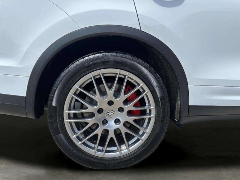 2015 Porsche Cayenne AWD 4dr Turbo - 23051490 - 45