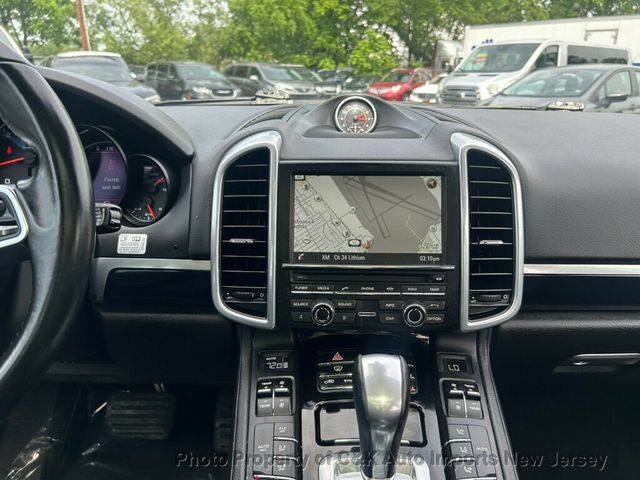 2015 Porsche Cayenne Premium Plus, Infotainment, Pano, 19-inch Cayenne Turbo Rims  - 23032695 - 44