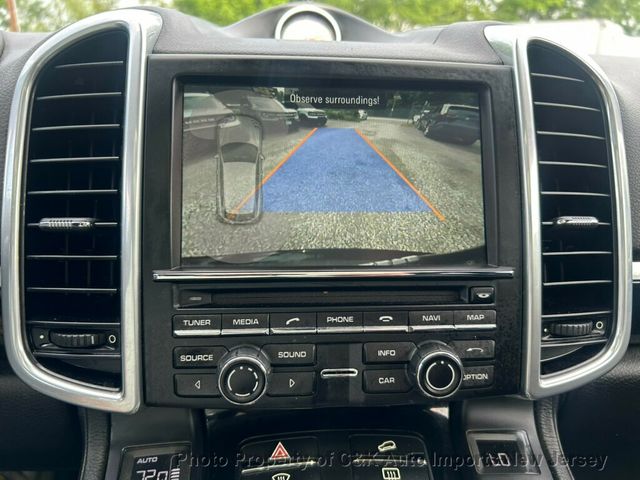 2015 Porsche Cayenne Premium Plus, Infotainment, Pano, 19-inch Cayenne Turbo Rims  - 23032695 - 47