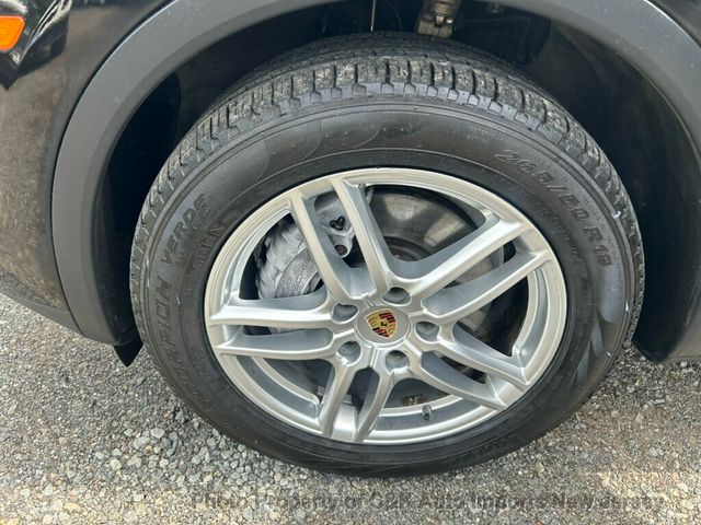 2015 Porsche Cayenne Premium Plus, Infotainment, Pano, 19-inch Cayenne Turbo Rims  - 23032695 - 62